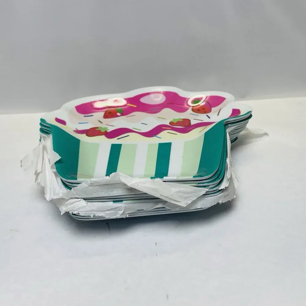 Cupcake Shaped Party Melamine Plates with‎ Strawberries lot of 13 NEW